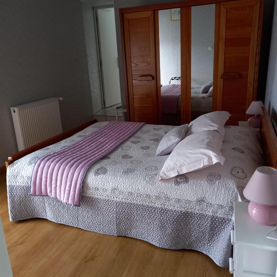 Les 4 Vents Hotell Vineuil  Exteriör bild