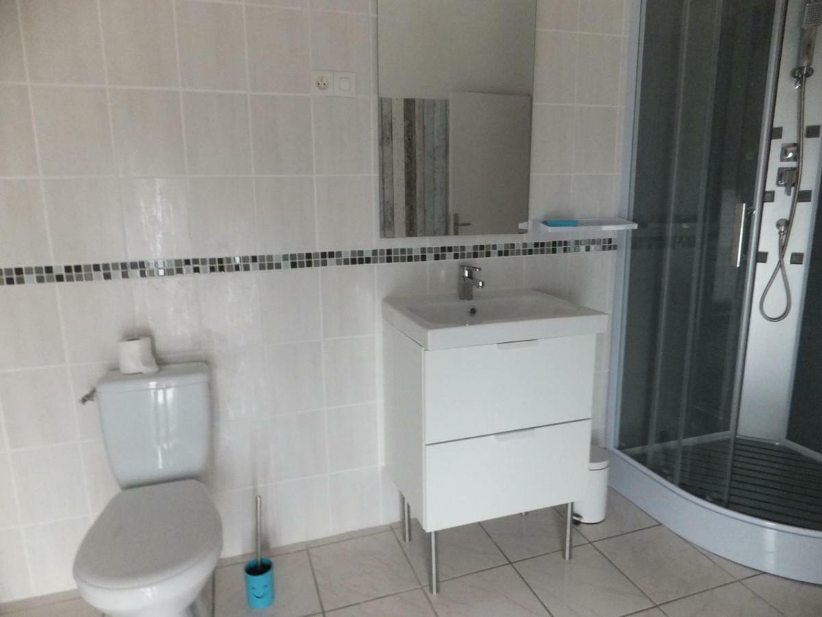 Les 4 Vents Hotell Vineuil  Exteriör bild